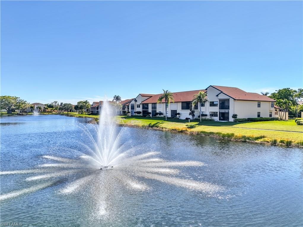 8595 Charter Club CIR 7 FORT MYERS, FL 33919