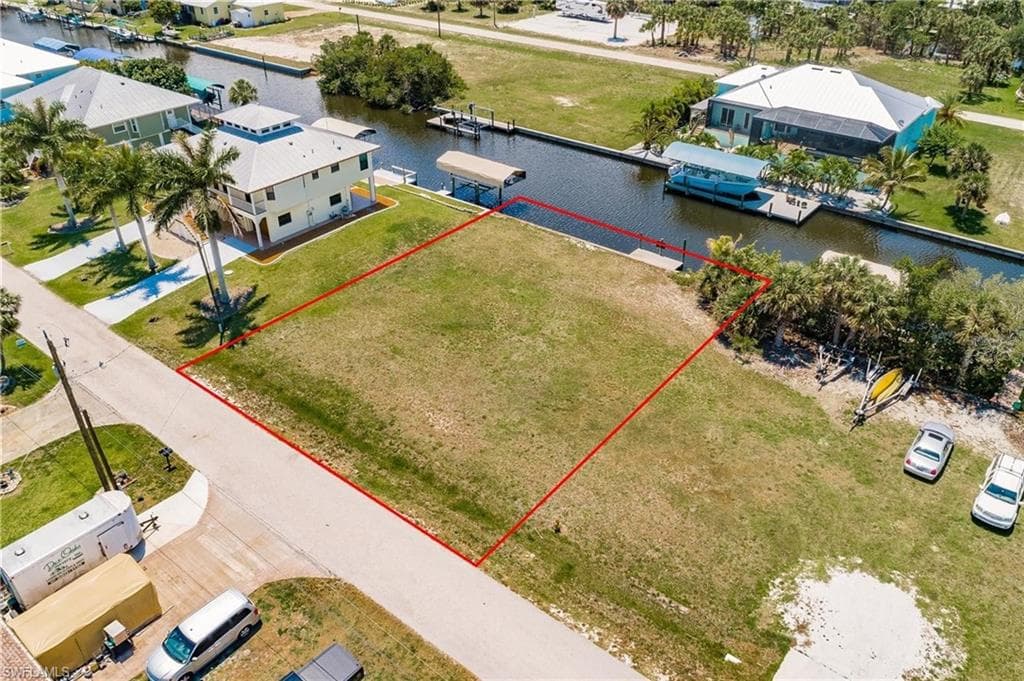 24293 Henry Morgan BLVD PUNTA GORDA, FL 33955