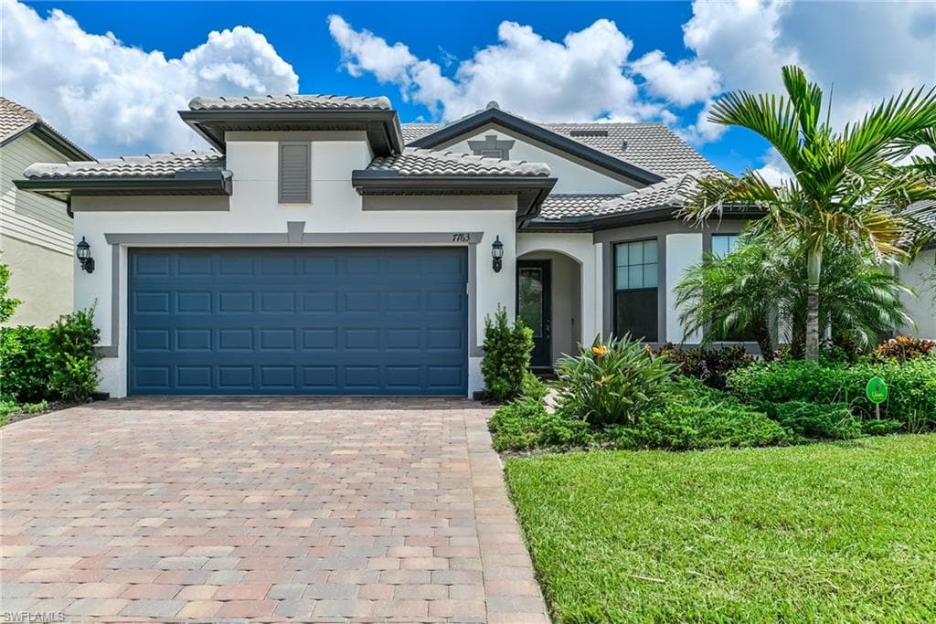 7763 Winding Cypress DR NAPLES, FL 34114