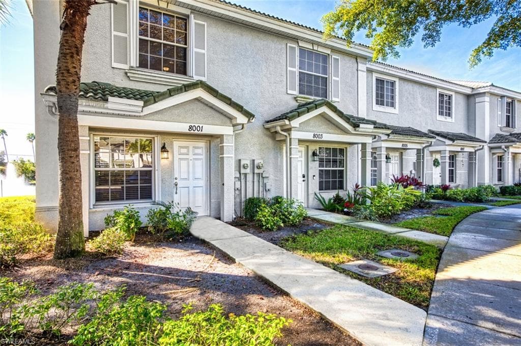 8001 Casa Palermo CIR FORT MYERS, FL 33966