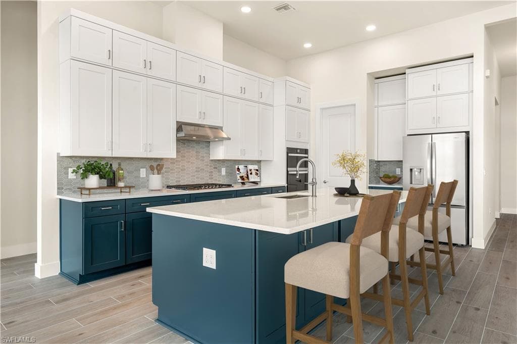 8717 Driftwood DR NAPLES, FL 34114