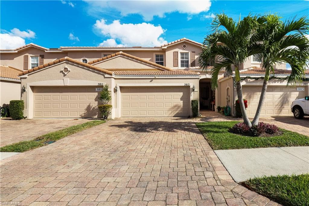 3813 Cherrybrook LOOP FORT MYERS, FL 33966