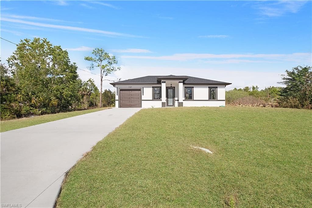 1127 Rachel ST E LEHIGH ACRES, FL 33974