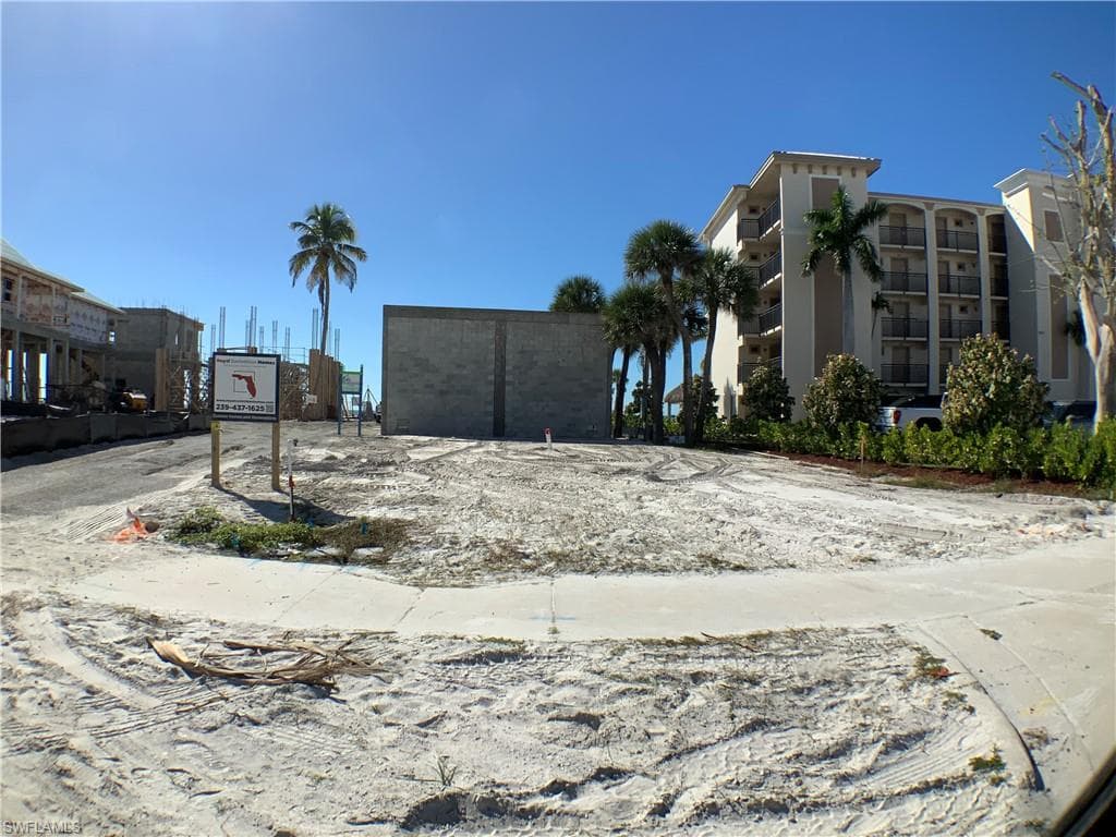700 Estero BLVD FORT MYERS BEACH, FL 33931