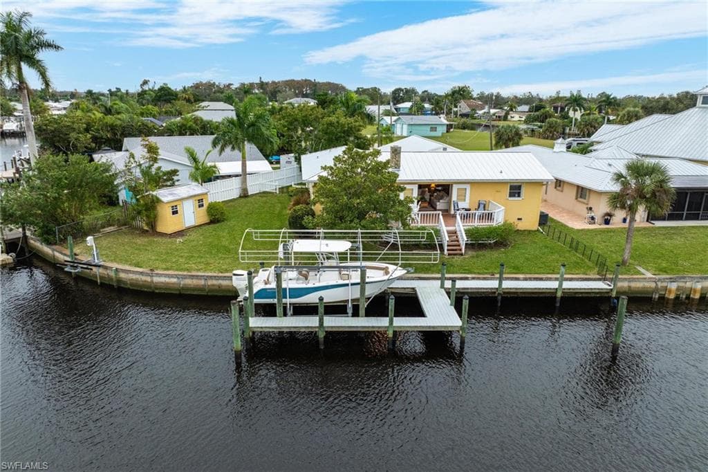 2008 Aruba AVE FORT MYERS, FL 33905