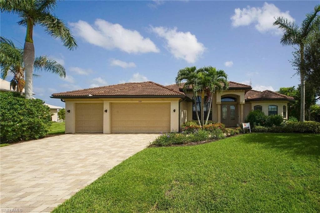 1721 SW 41st ST CAPE CORAL, FL 33914