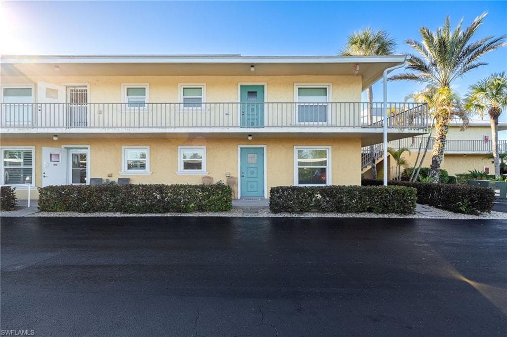 401 Charlemagne BLVD C112 NAPLES, FL 34112
