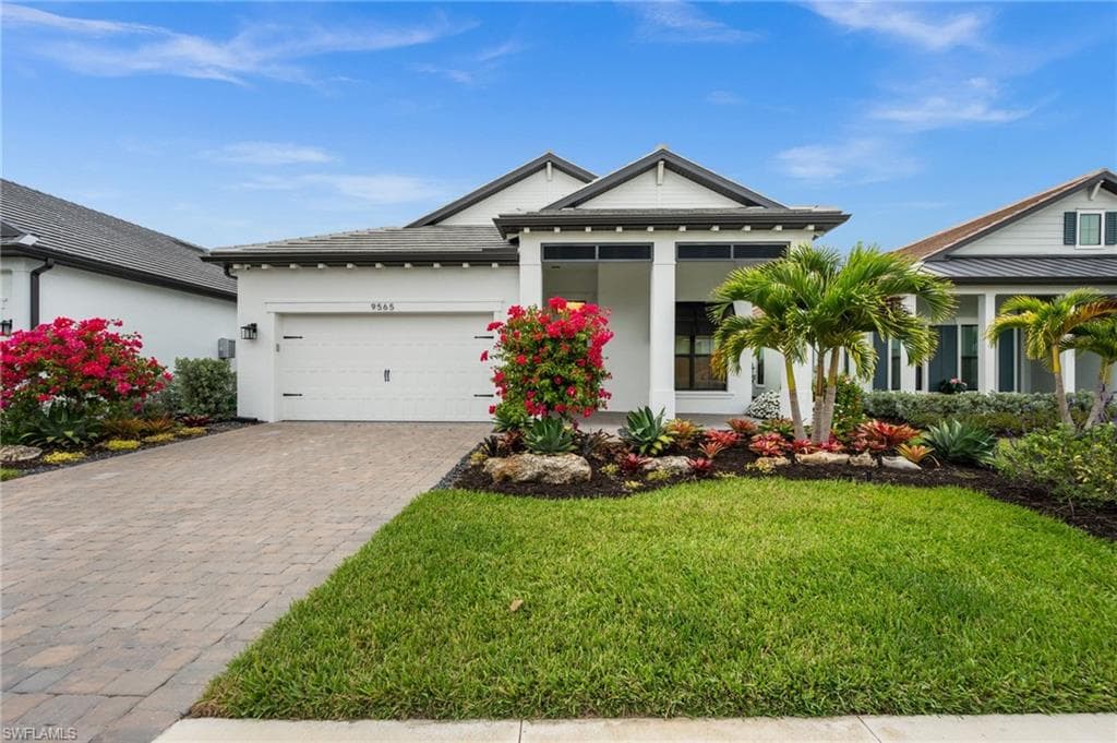 9565 Caymas TER NAPLES, FL 34114