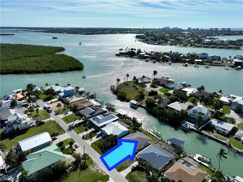 144 San Salvador ST NAPLES, FL 34113