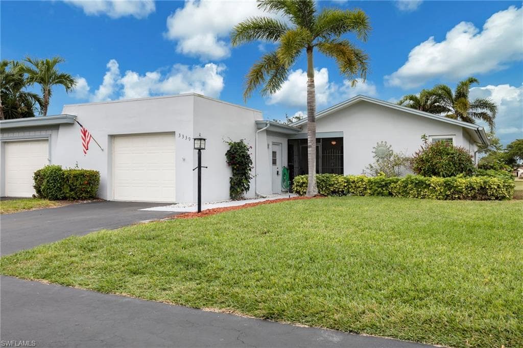 3339 Boca Ciega DR D11 NAPLES, FL 34112