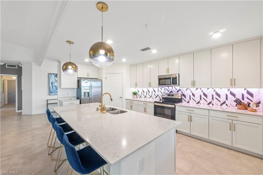 2373 Anguilla DR 101 NAPLES, FL 34120
