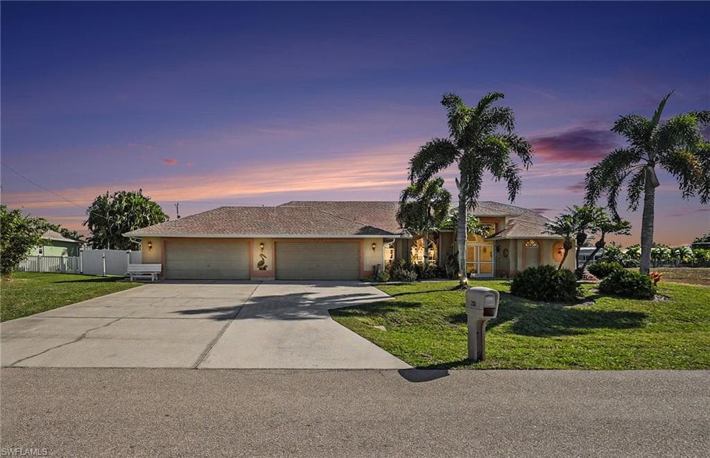 2133 SE 8th PL CAPE CORAL, FL 33990