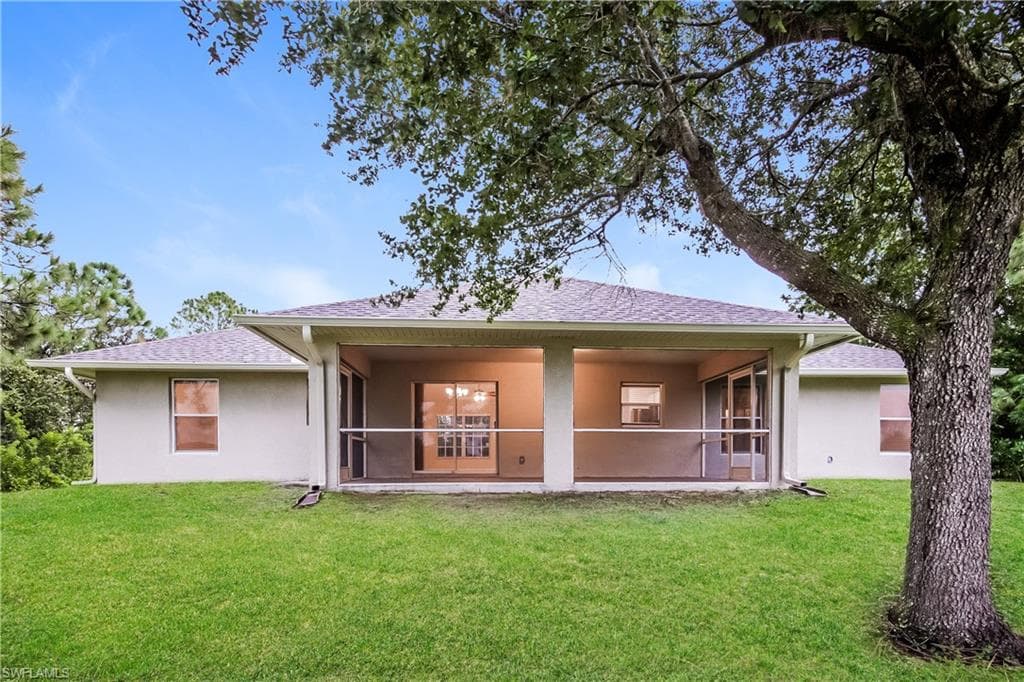 2904 Wanda AVE S LEHIGH ACRES, FL 33976
