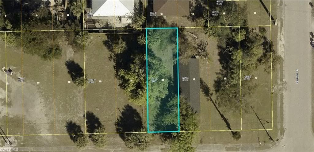 2989 Dunbar AVE FORT MYERS, FL 33916