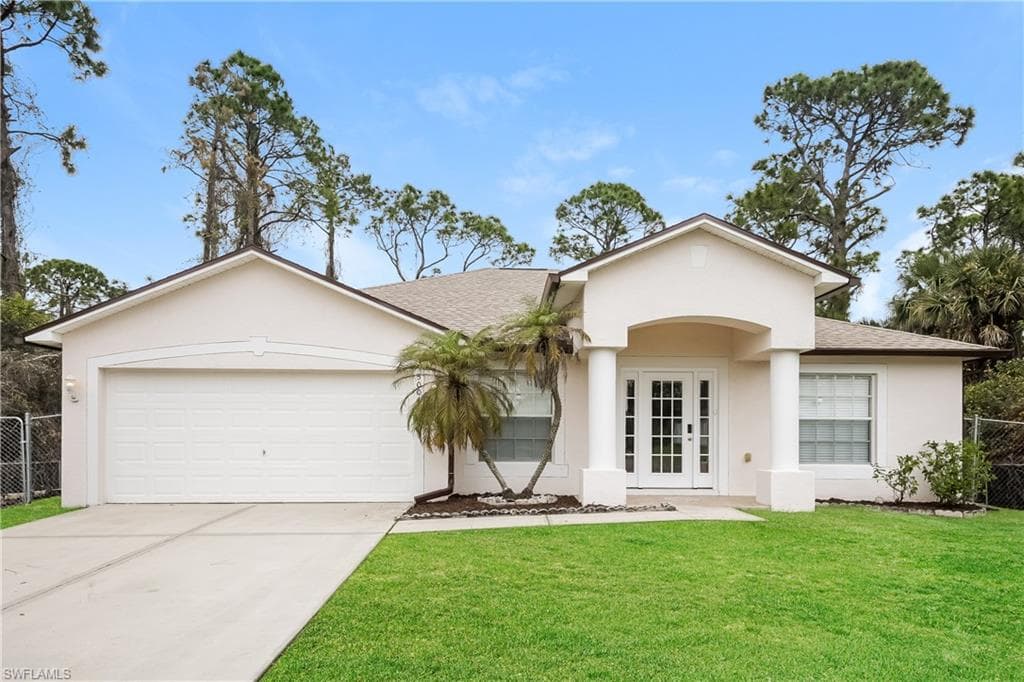 3004 15th ST W LEHIGH ACRES, FL 33971