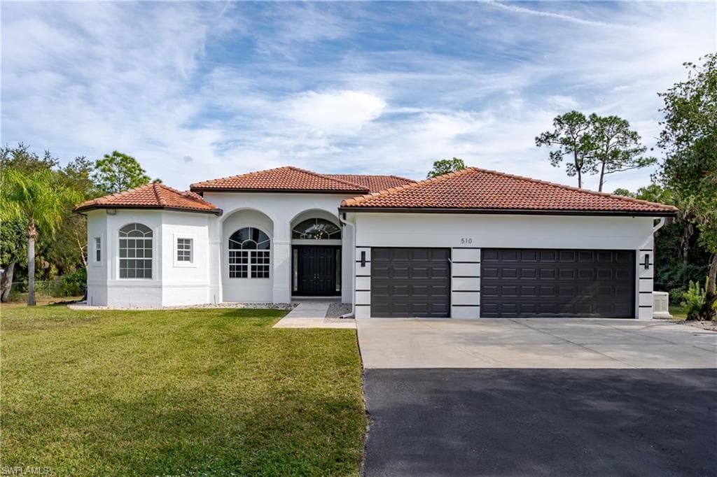510 13th ST NW NAPLES, FL 34120