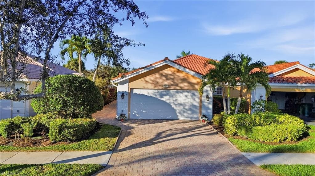 7527 Novara CT NAPLES, FL 34114