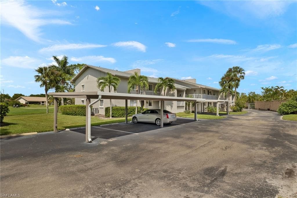 16540 Partridge Club RD 103 FORT MYERS, FL 33908