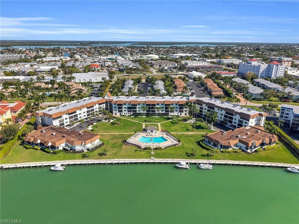 750 Elkcam CIR 107 MARCO ISLAND, FL 34145