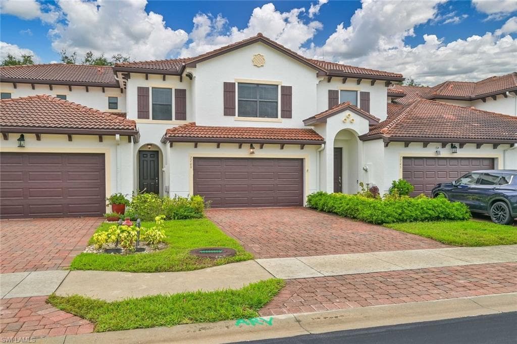 7709 Bristol CIR NAPLES, FL 34120