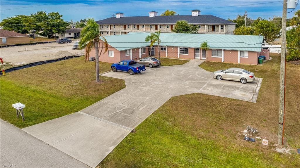 107 SW 16th TER CAPE CORAL, FL 33991
