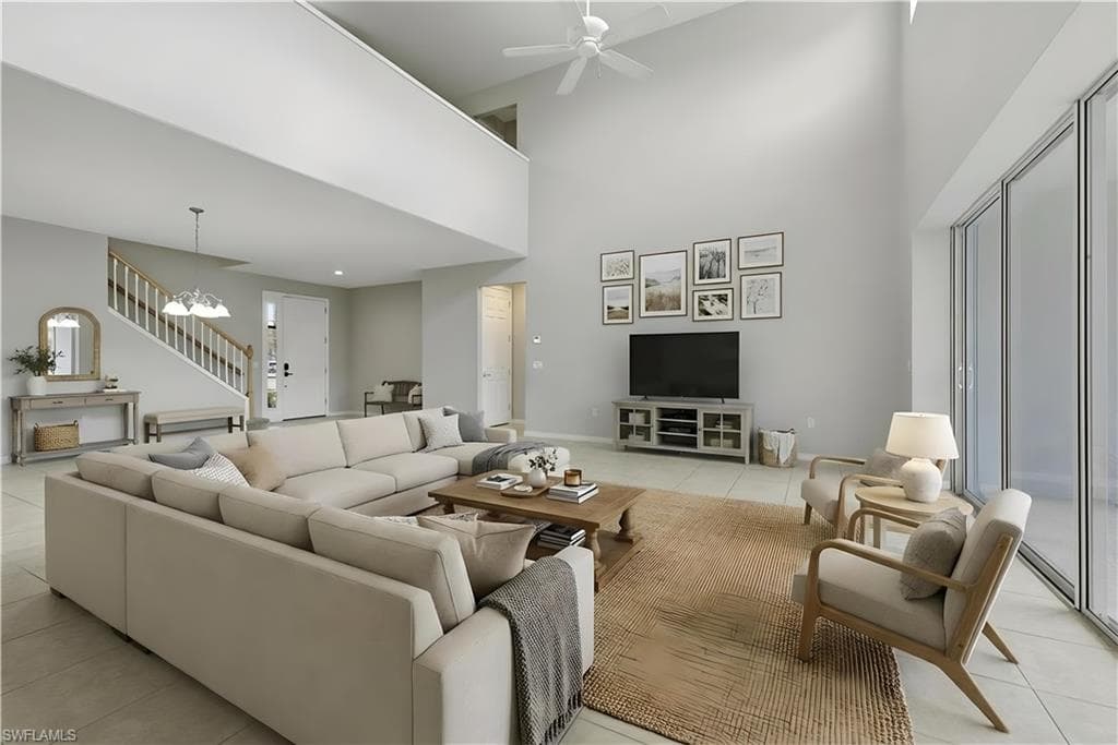2067 Vermont LN NAPLES, FL 34120