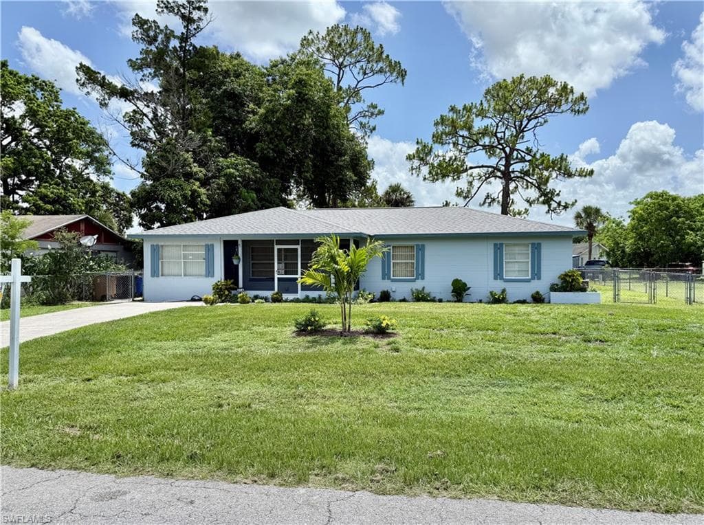 314 Vermont WAY LEHIGH ACRES, FL 33936