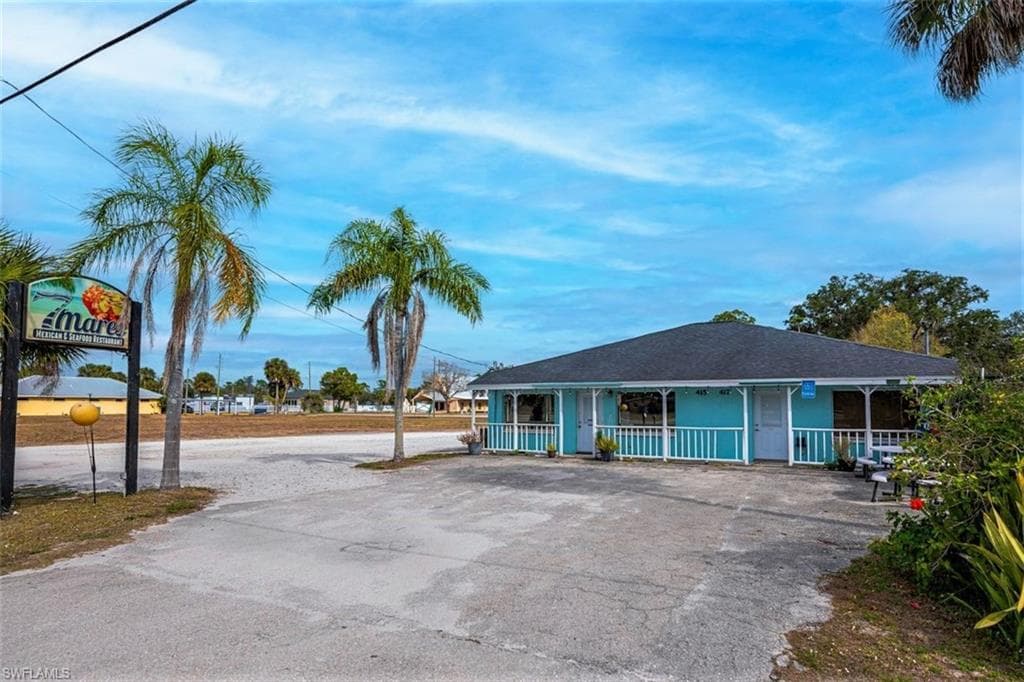415 S Main ST LABELLE, FL 33935