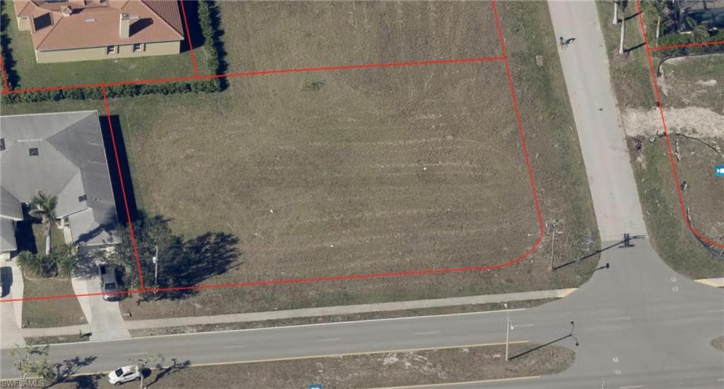 5238 Chiquita BLVD S CAPE CORAL, FL 33914