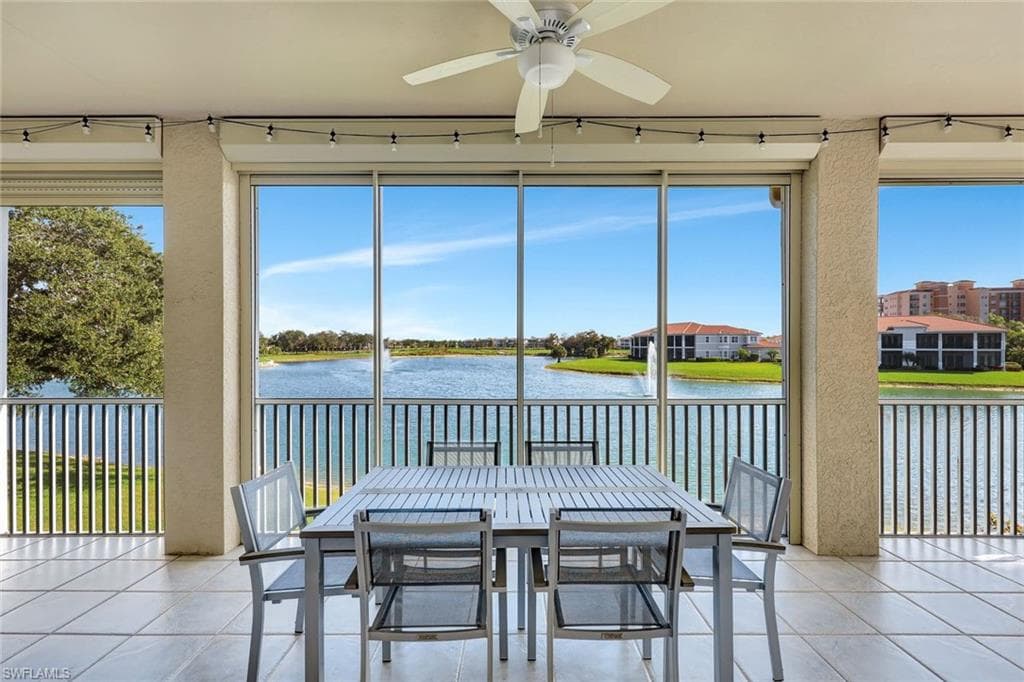 689 Vintage Reserve CIR 15D NAPLES, FL 34119