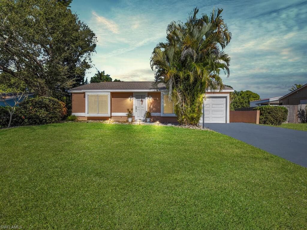 5469 27th PL SW NAPLES, FL 34116