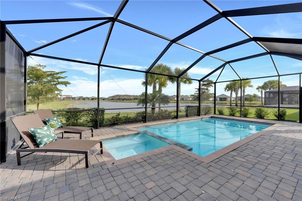 18664 Ives DR ESTERO, FL 33928