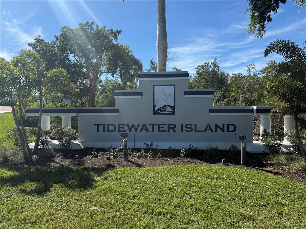 18211 Chesapeake CT FORT MYERS, FL 33908