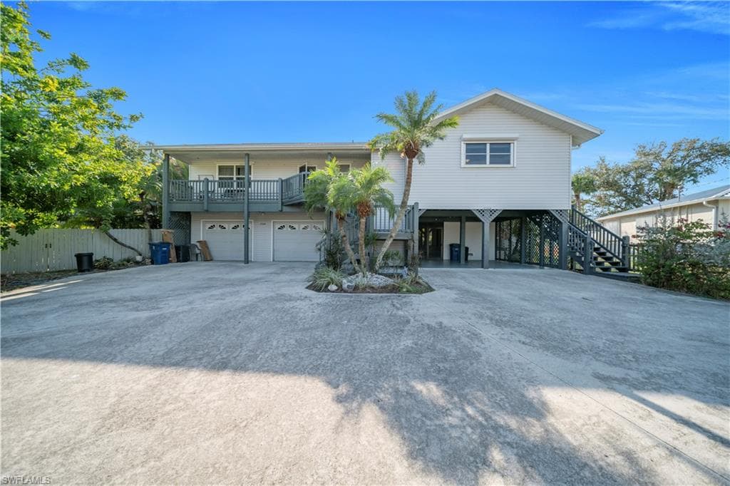 17324/17326 Whitewater CT 326 FORT MYERS BEACH, FL 33931