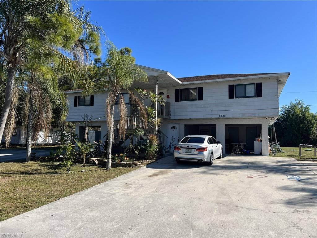 2836 Tropicana BLVD NAPLES, FL 34116