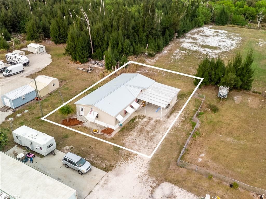 4808 Curlew DR ST. JAMES CITY, FL 33956