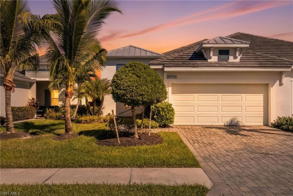 11704 Solano DR FORT MYERS, FL 33966