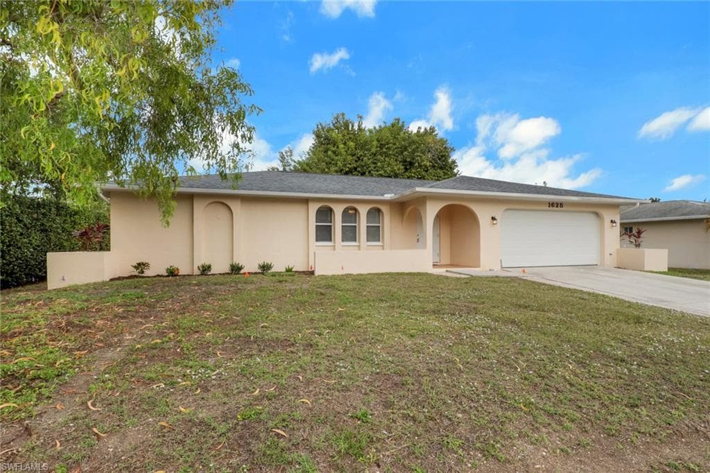 1625 SE 21st LN CAPE CORAL, FL 33990