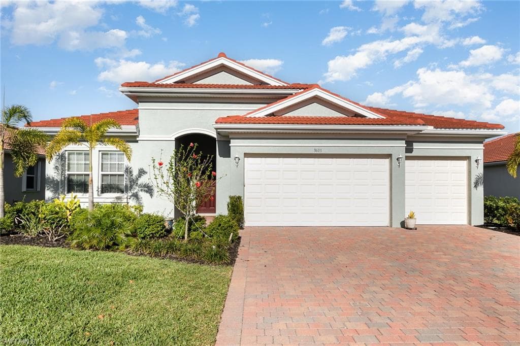 3601 Avenida Del Vera NORTH FORT MYERS, FL 33917