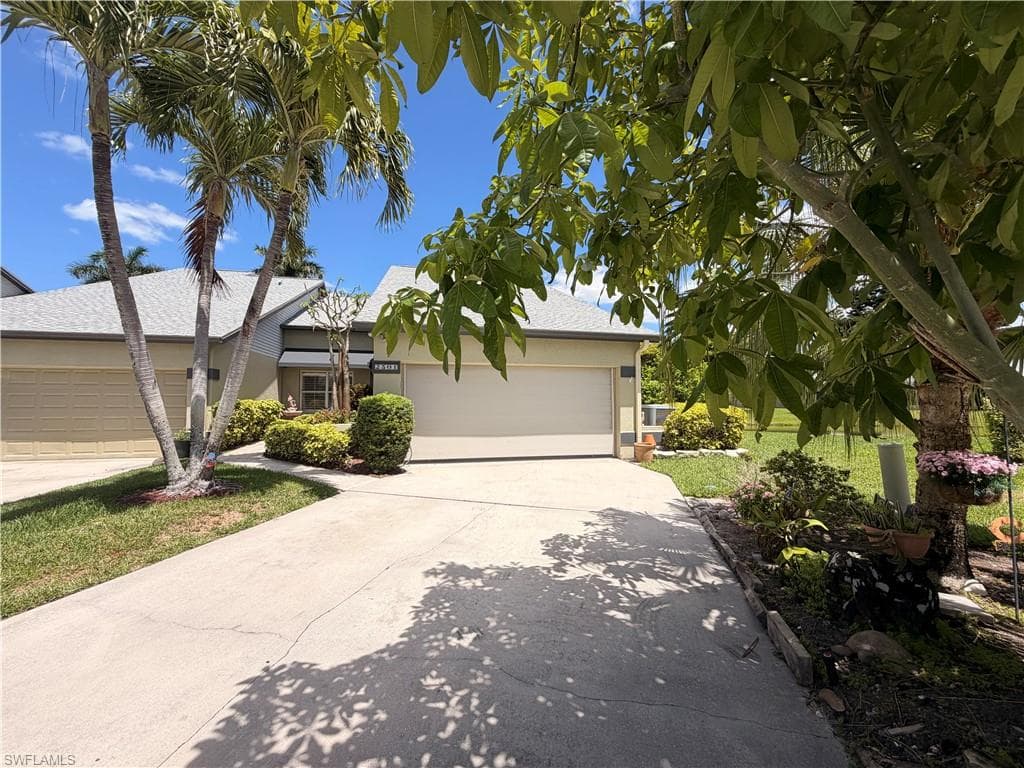2501 McGregor Park CIR FORT MYERS, FL 33908