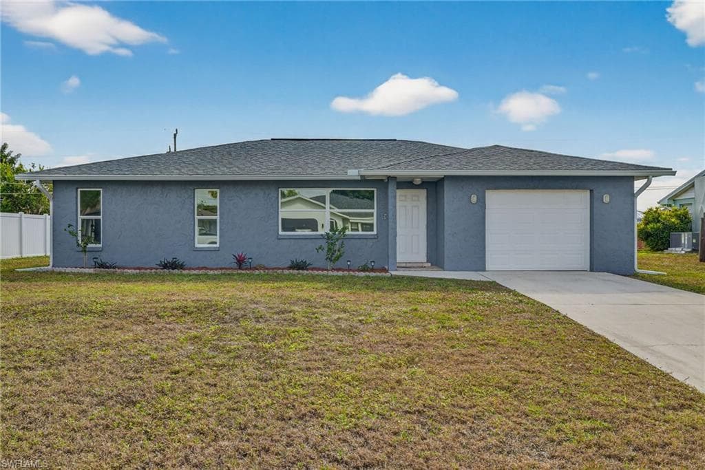 1420 35th TER CAPE CORAL, FL 33904
