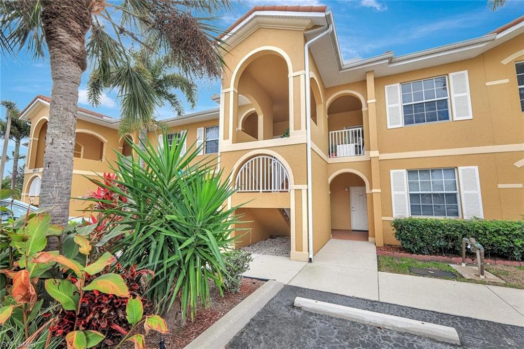 950 Hancock Creek South BLVD 524 CAPE CORAL, FL 33909