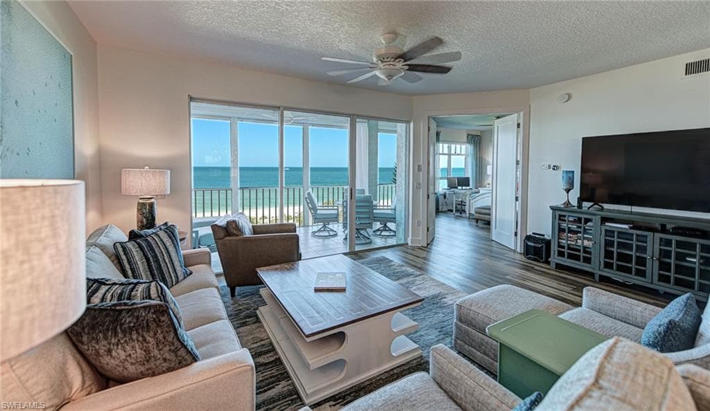 267 Barefoot Beach BLVD 304 BONITA SPRINGS, FL 34134