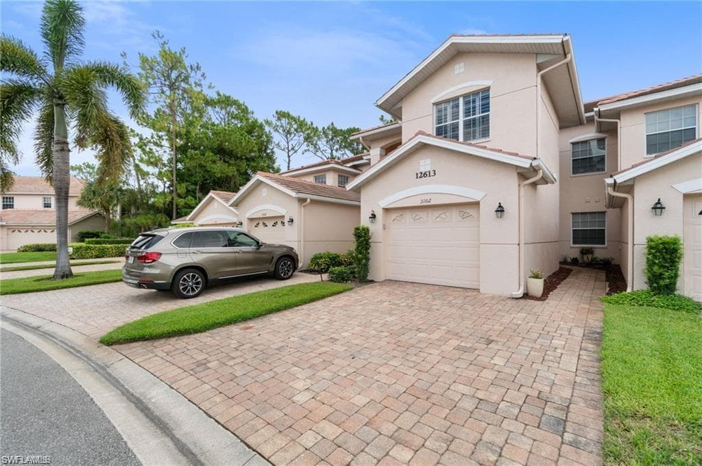 12613 Fox Ridge DR 3102 BONITA SPRINGS, FL 34135
