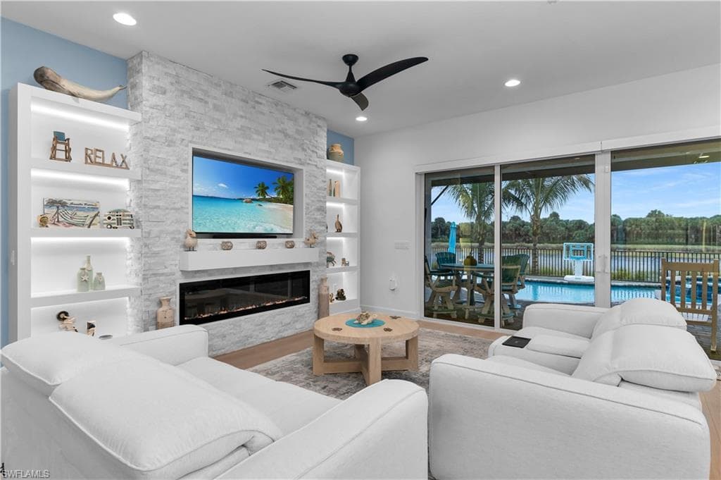 12451 Purple Ficus WAY NAPLES, FL 34120