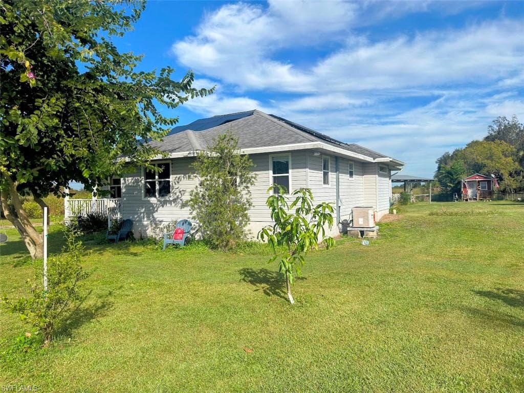 2915 Ortona Locks RD MOORE HAVEN, FL 33471