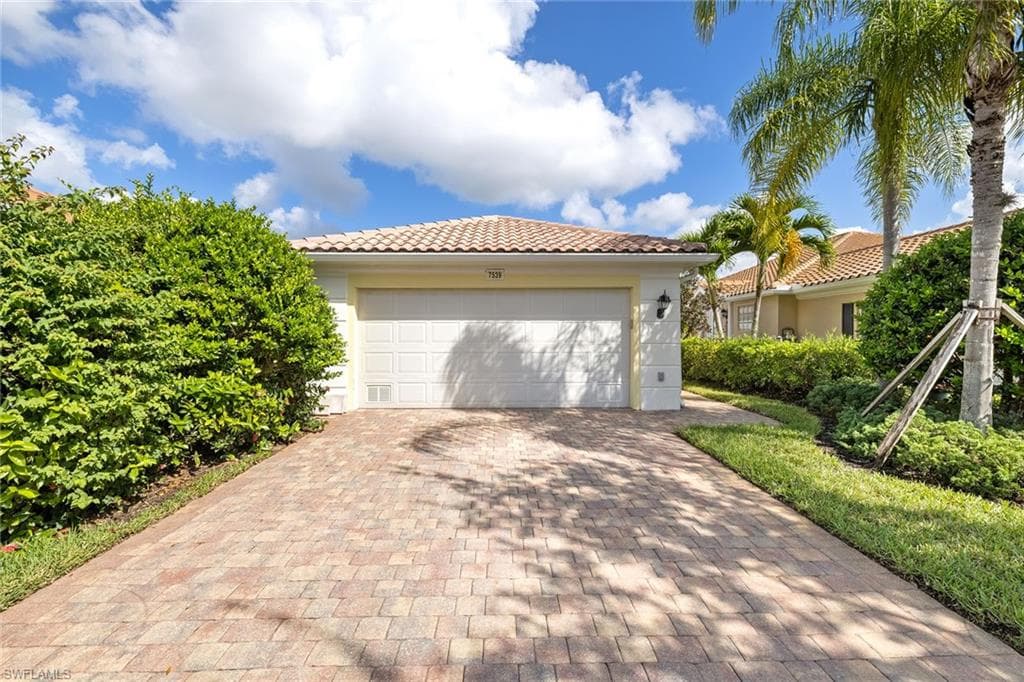 7539 Novara CT NAPLES, FL 34114