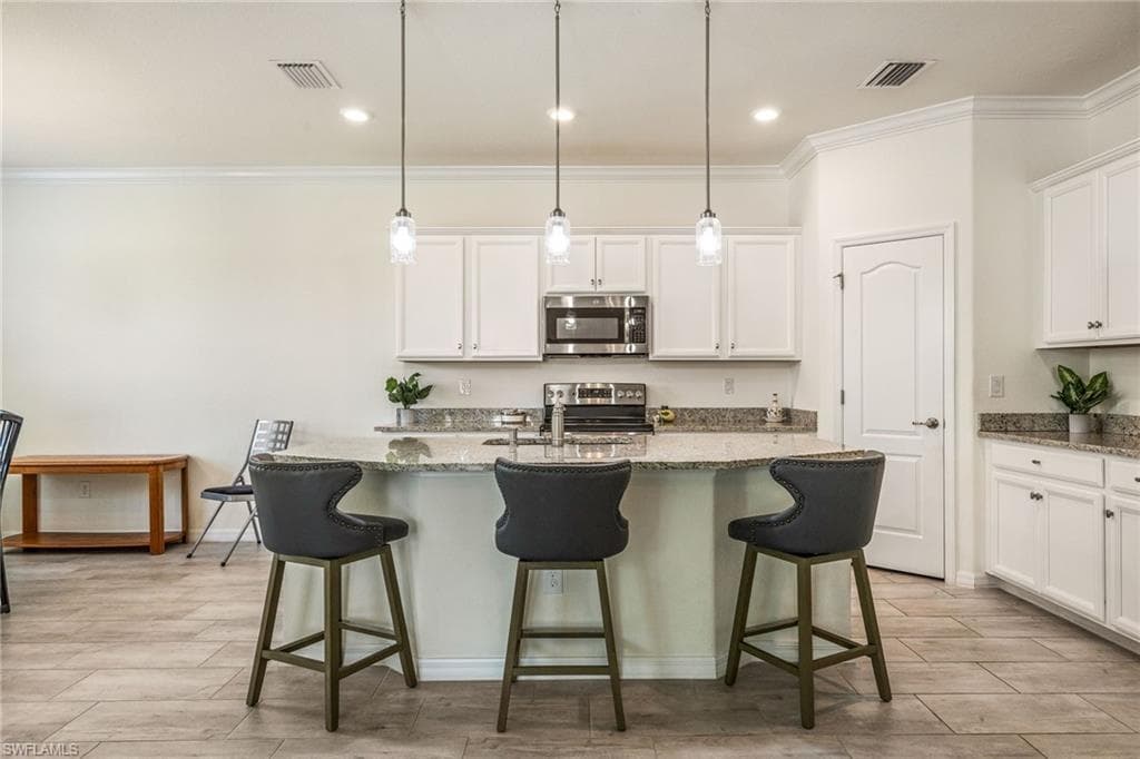 10410 Prato DR FORT MYERS, FL 33913
