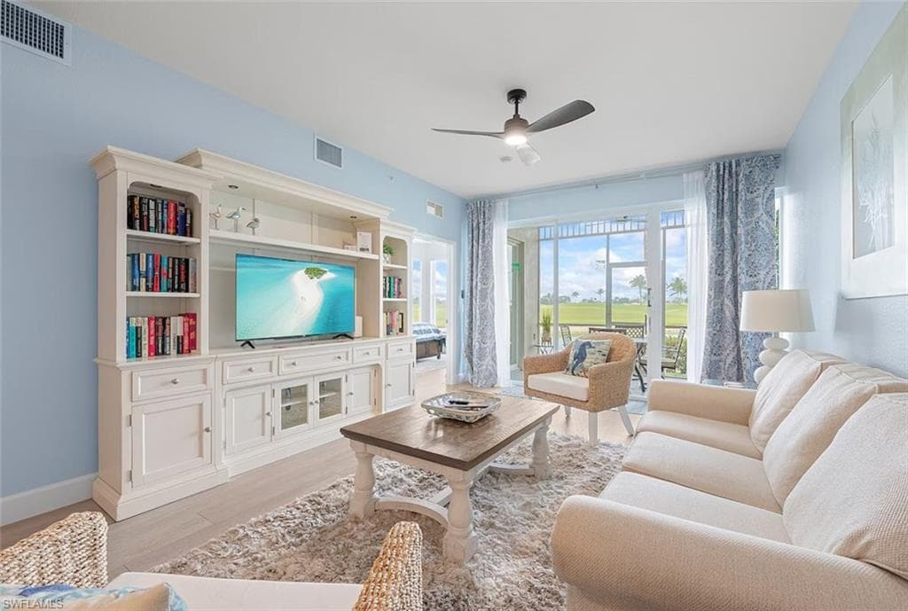 7915 MAHOGANY RUN LN 1114 NAPLES, FL 34113