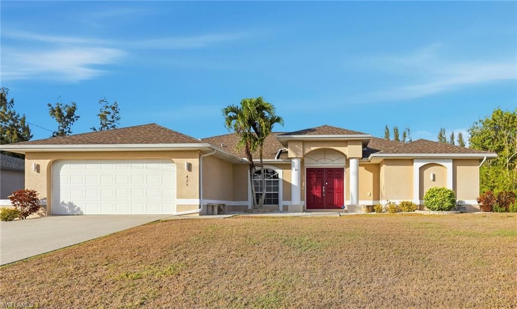 425 NE 19th TER CAPE CORAL, FL 33909